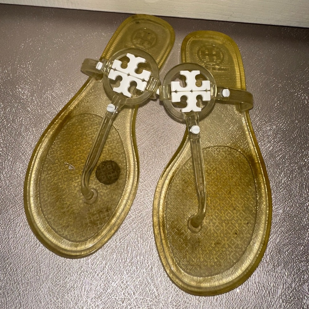 Tory Burch Clear Jelly Logo Thong Sandals 5 summer vacation beach
